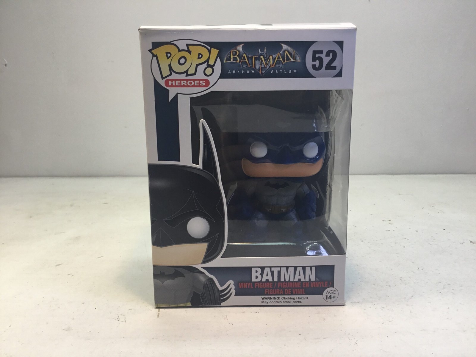 DC - Batman (Arkham Asylum - Blue) - 52