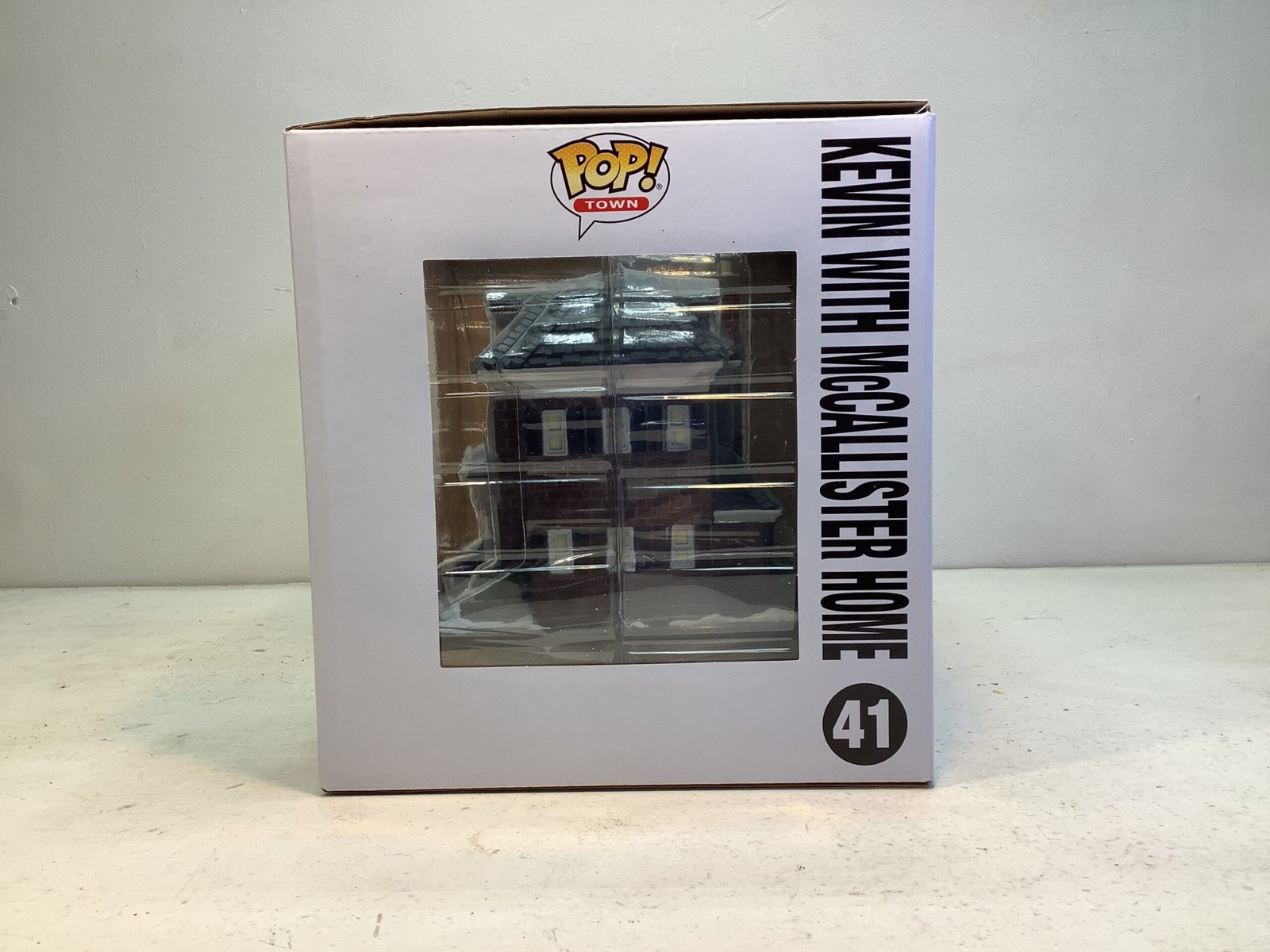 Home Alone - Kevin with McCallister House - 41 - Image 2