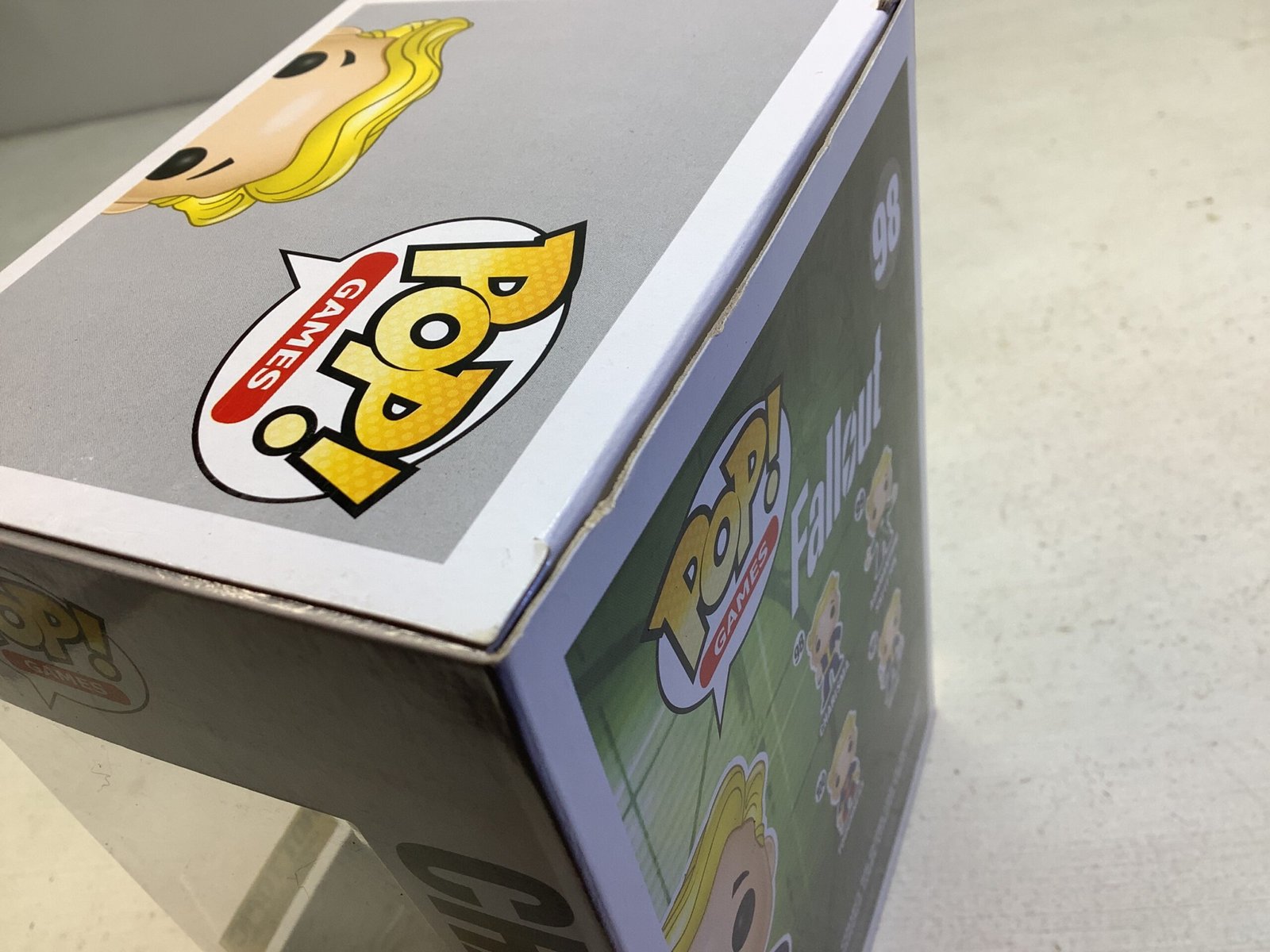 Fallout - Charisma Vault Boy - 98 - Image 9